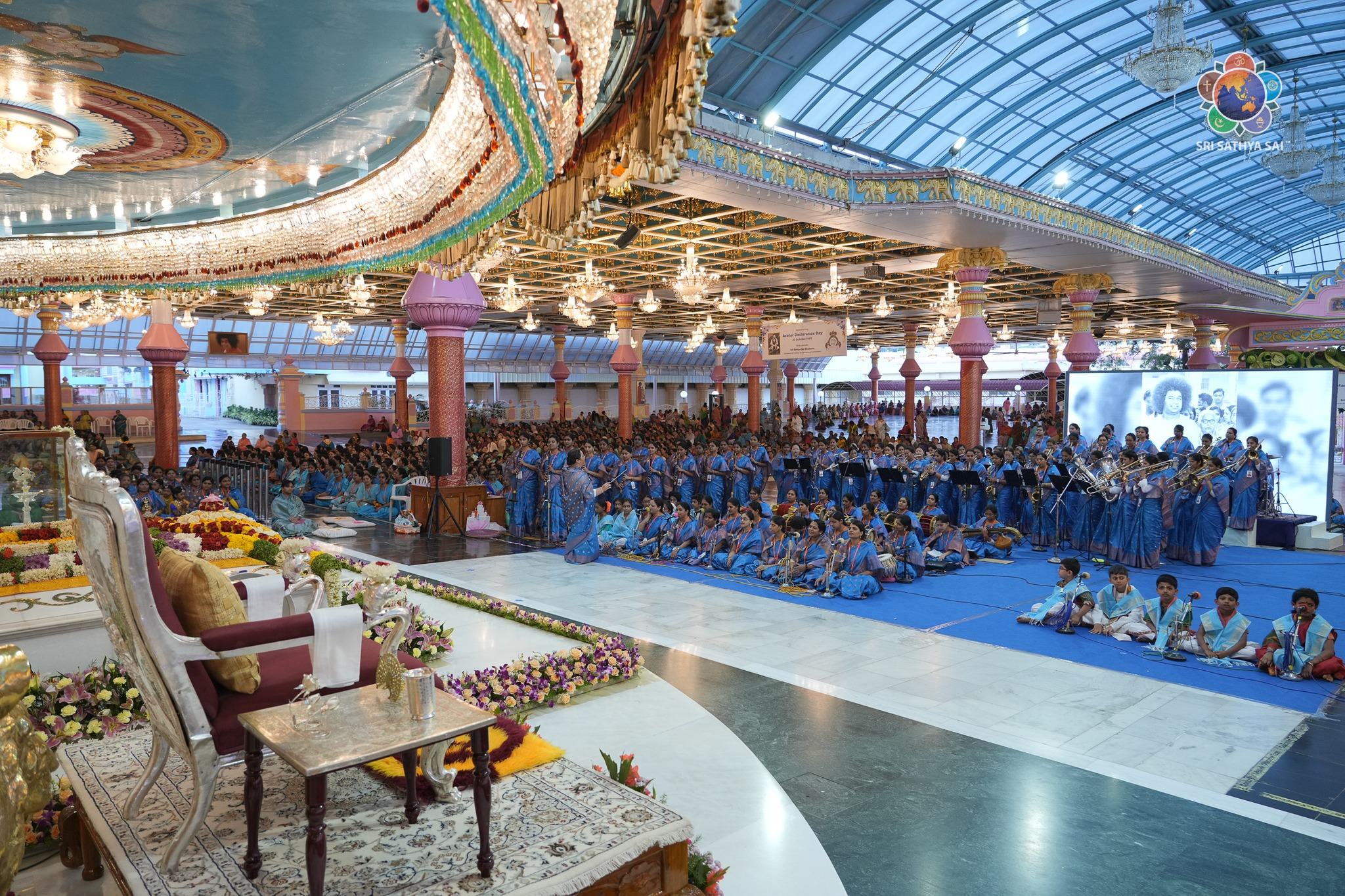 Avatar Day Declaration Celebrations | Evening Proceedings | Cultural Offerings by the Alumnae from Sri Sathya Sai Educational Institutions | Oct 20, 2025