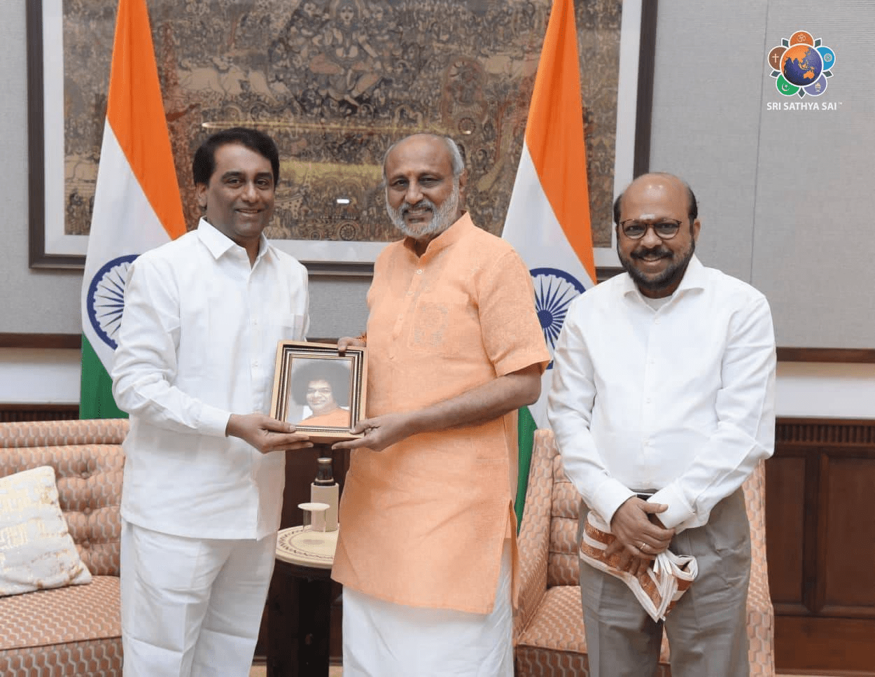 Managing Trustee of Sri Sathya Sai Central Trust Invites Hon’ble Vice President of India to Centenary Celebrations – Oct 14, 2025